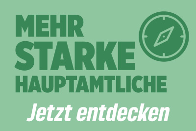 Banner Dunkelgrün auf Mintgrün mit Kompass und dem Text: "Mehr starke Hauptamtliche! Jetzt entdecken."