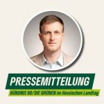 Rundes Portraitfoto von Andreas Ewald mit einer Sprechblase mit dem Text "Pressemitteilung" auf hellem Hintergrund.