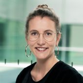 Portraitfoto Deborah Düring MdB