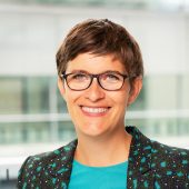 Portraitfoto von Dr. Anna Lührmann MdB
